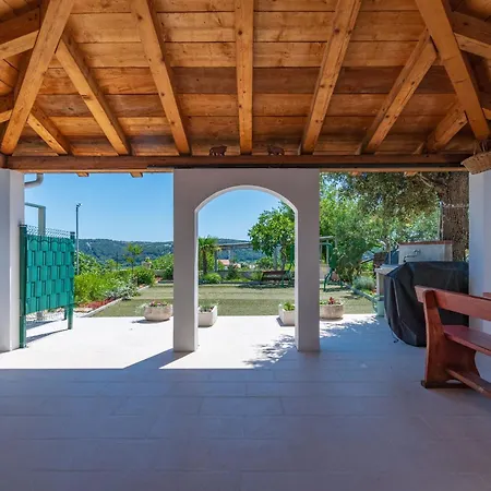 House Ana Holiday home *