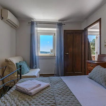 Vakantiehuis House Ana Lopar