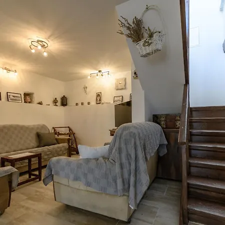 House Ana Holiday home Lopar